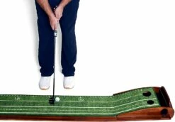 Perfect Putting Mat - Dustin Johnson - Standard Edition -Golf Accessories Shop 715ciKlwXgS. AC SL1500 02f1fc8d 0bf3 4963 8516 5db88797c7f3