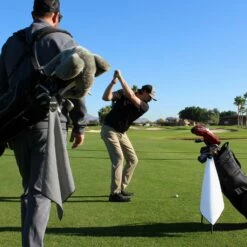 Monument Golf Stick It Magnetic Towels -Golf Accessories Shop Stick It Towel White d